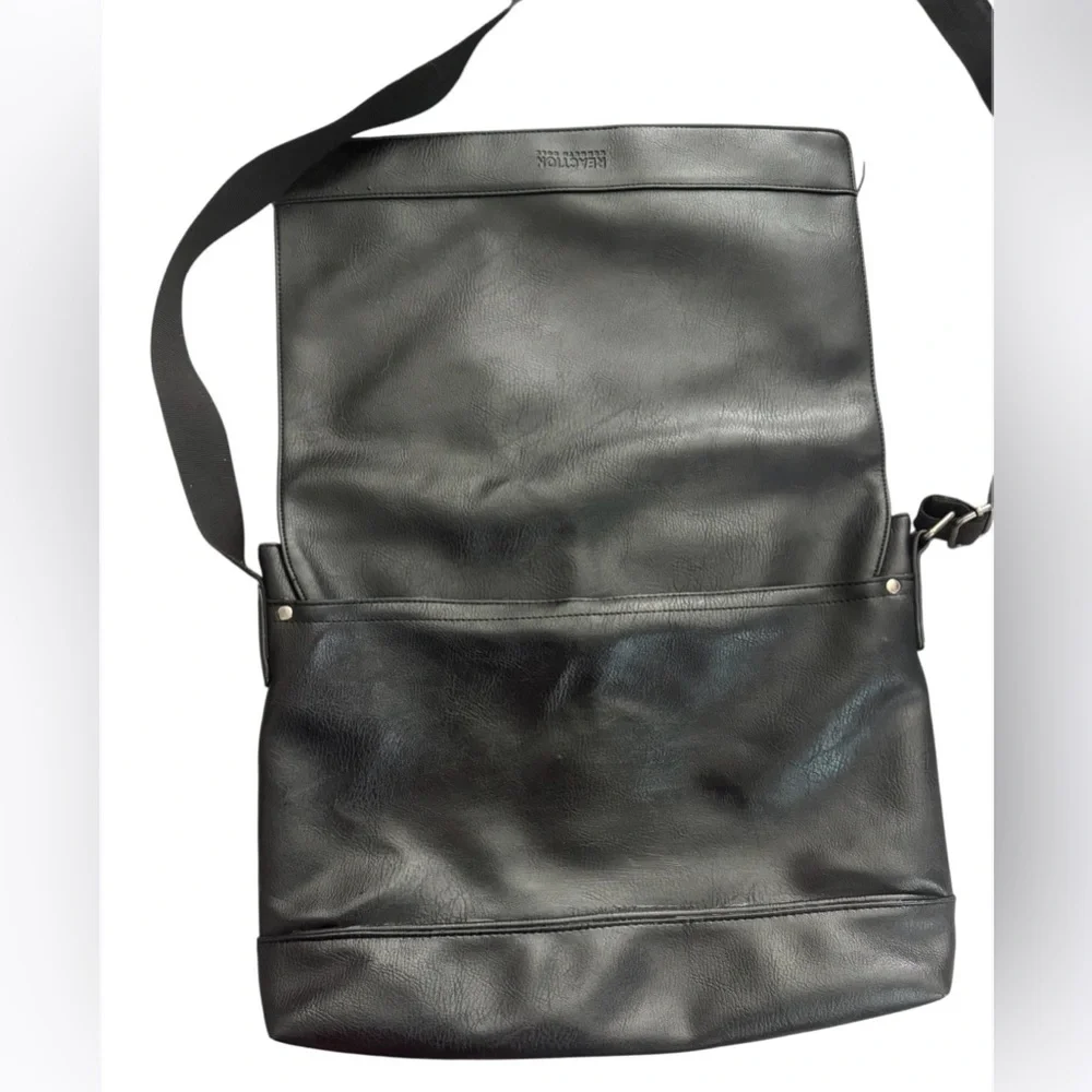 Kenneth Cole Reaction Laptop Grand Tour Business Messenger Tablet Crossbody Bag - Picture 3 of 10
